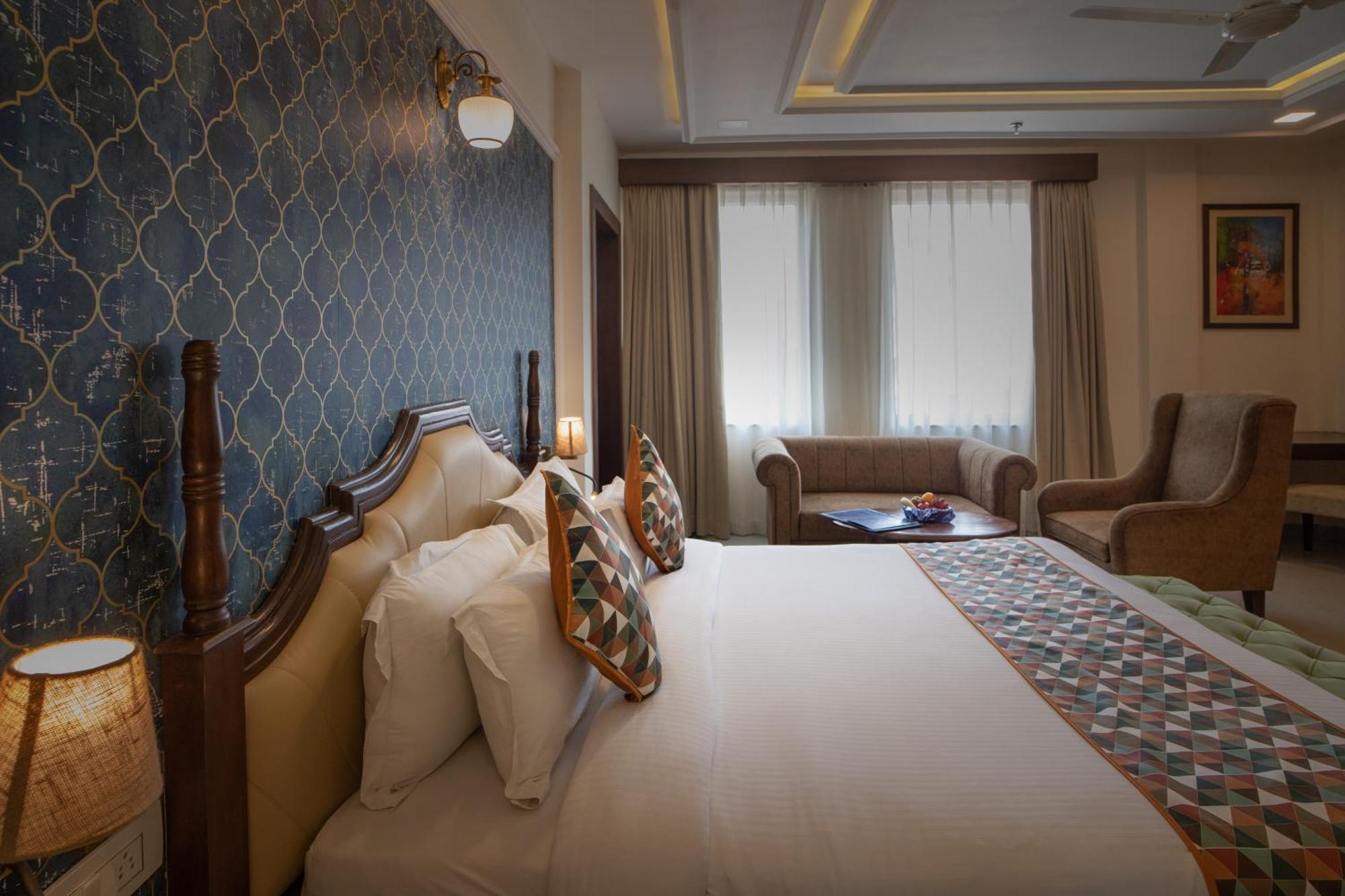 The Courtyard - Beyond Bar & Club Hotel Удайпур Екстериор снимка