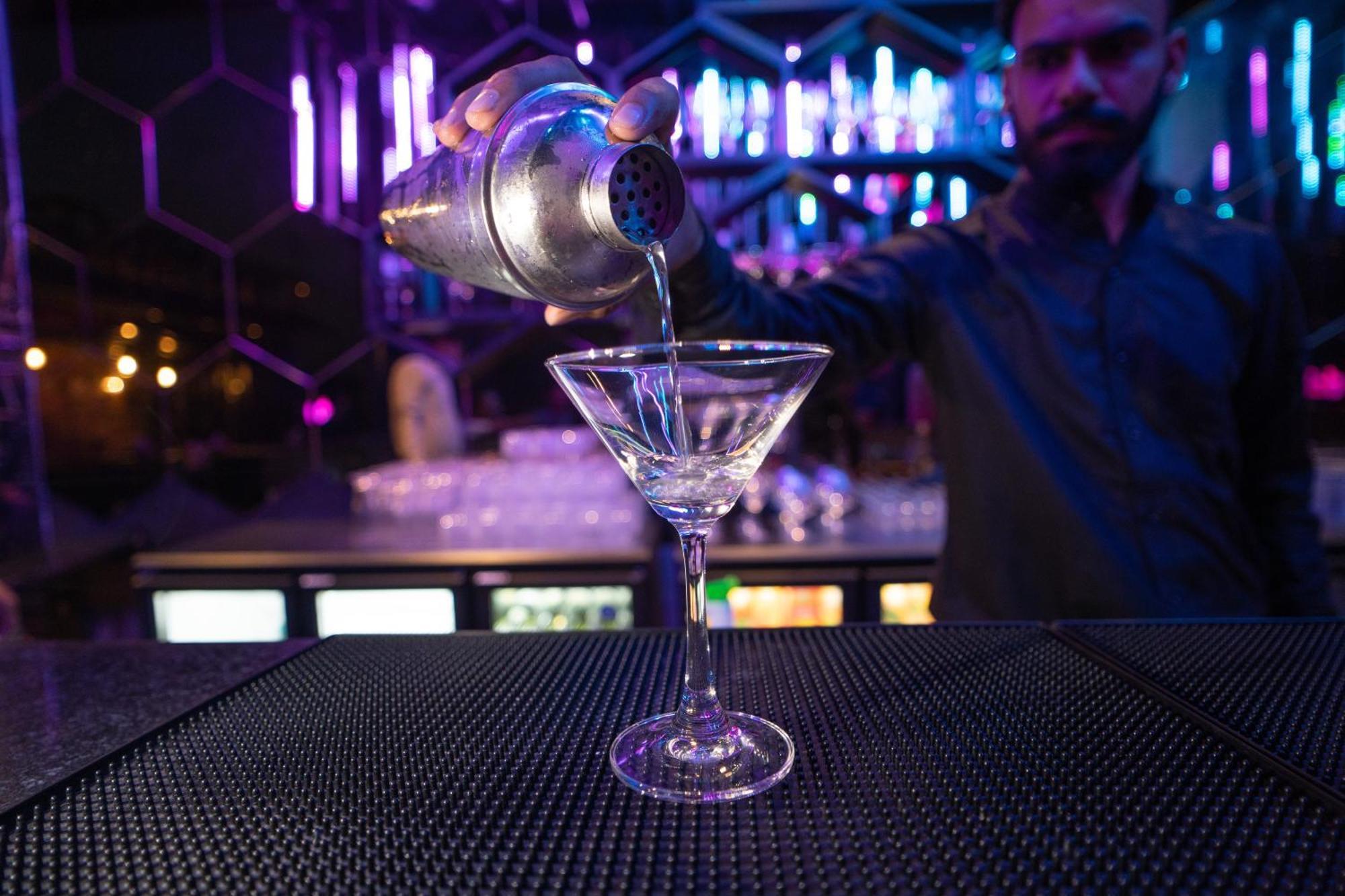 The Courtyard - Beyond Bar & Club Hotel Удайпур Екстериор снимка