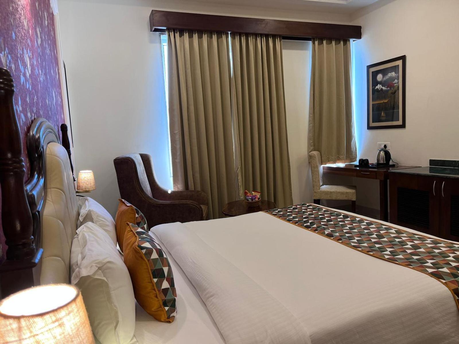 The Courtyard - Beyond Bar & Club Hotel Удайпур Екстериор снимка